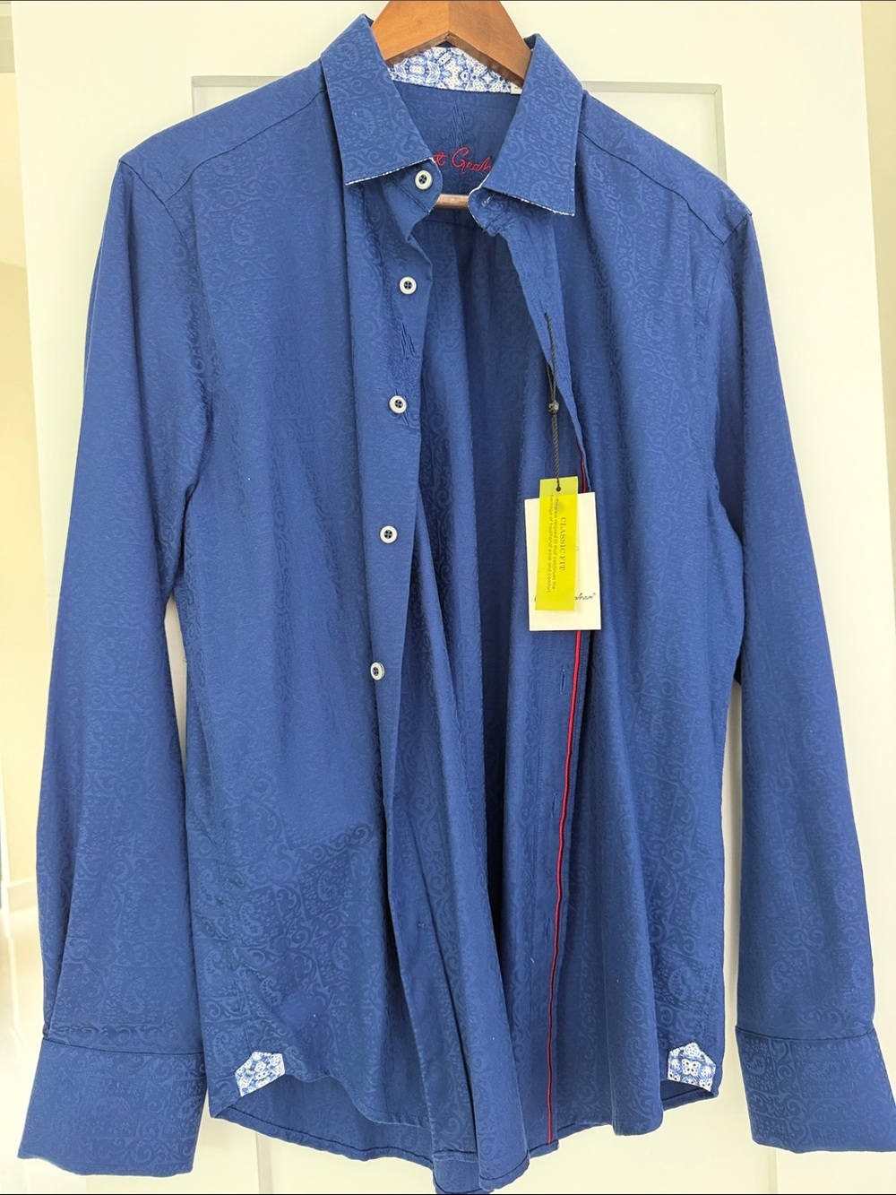 Robert Graham Men's Classic Fit Dress Shirt
